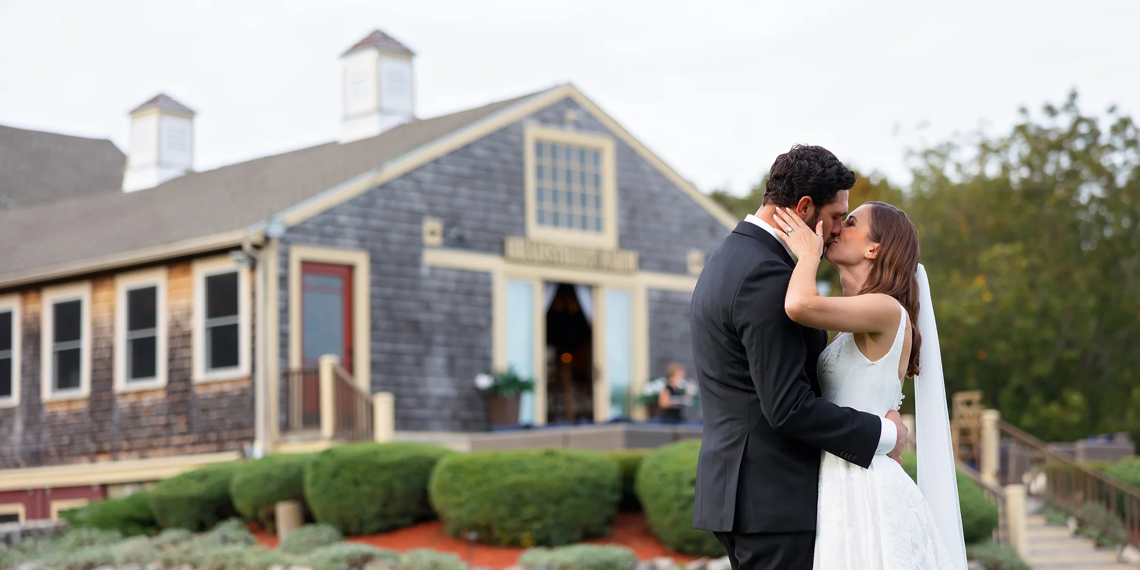 barn-at-bradstreet-farm-wedding-rowley-ma